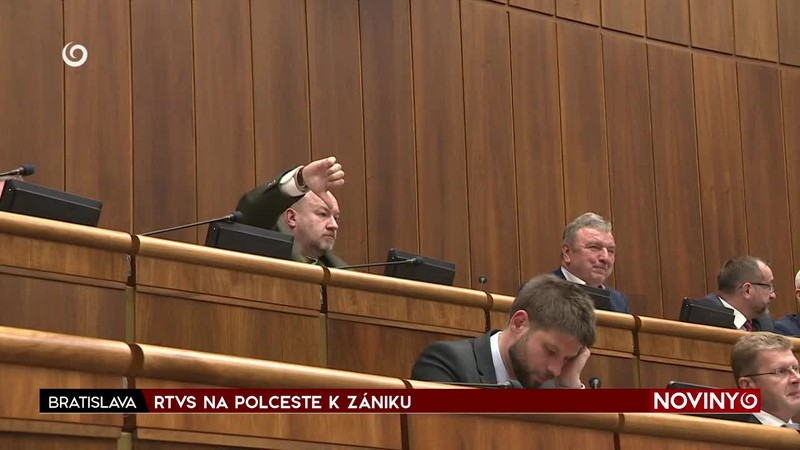 RTVS NA POLCESTE K ZÁNIKU