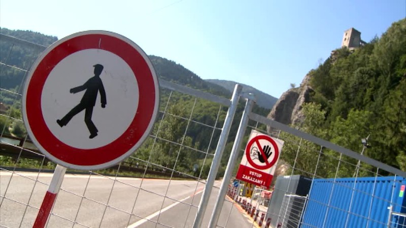 VIDEO: Pod Strečnom sa zrútil 100-tonový masív, vodičov už nebude ohrozovať