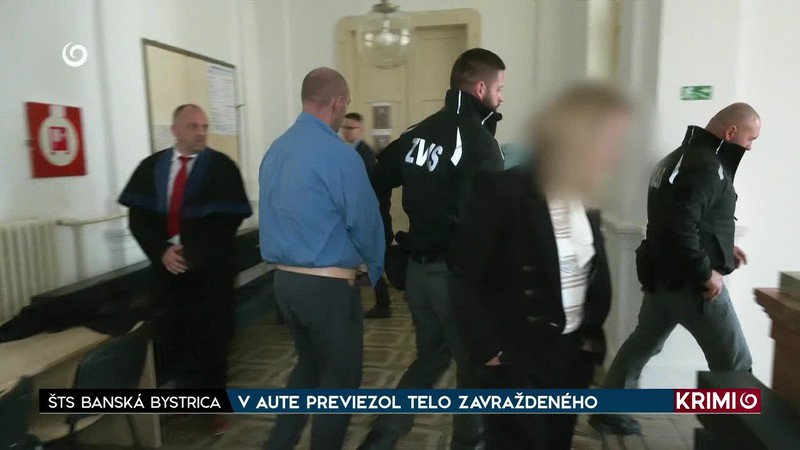 V AUTE PREVIEZOL TELO ZAVRAŽDENÉHO