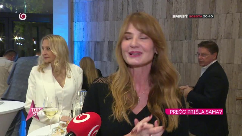 PREČO PRIŠLA SAMA?