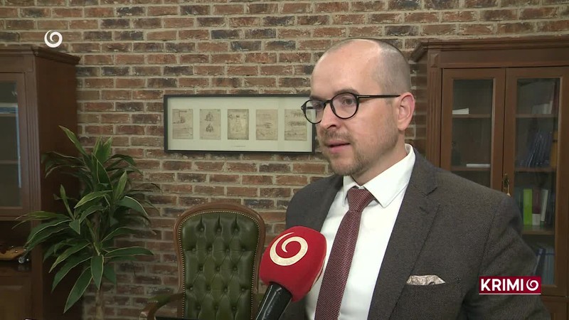 ŠOFÉROVAL POLICAJT BEZ POVOLENIA?