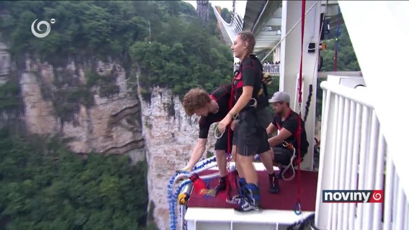 Skok z najvyššieho mosta