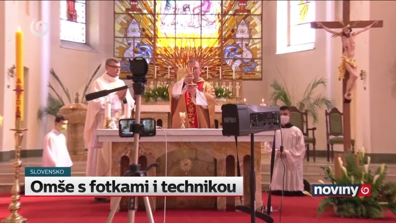 Omše s fotkami i technikou