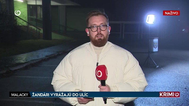 ŽANDÁRI VYRÁŽAJÚ DO ULÍC