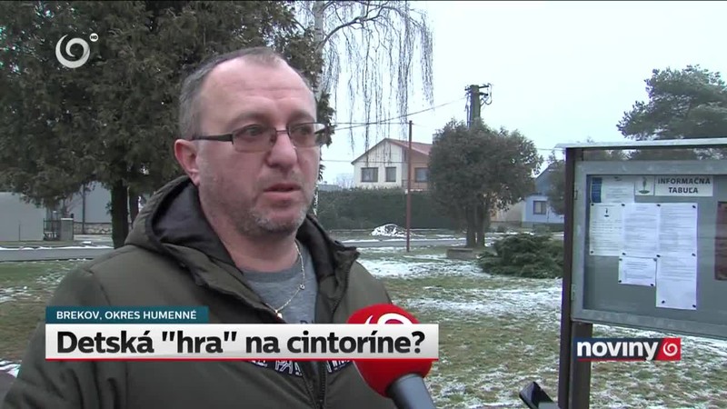 Detská "hra" na cintoríne?