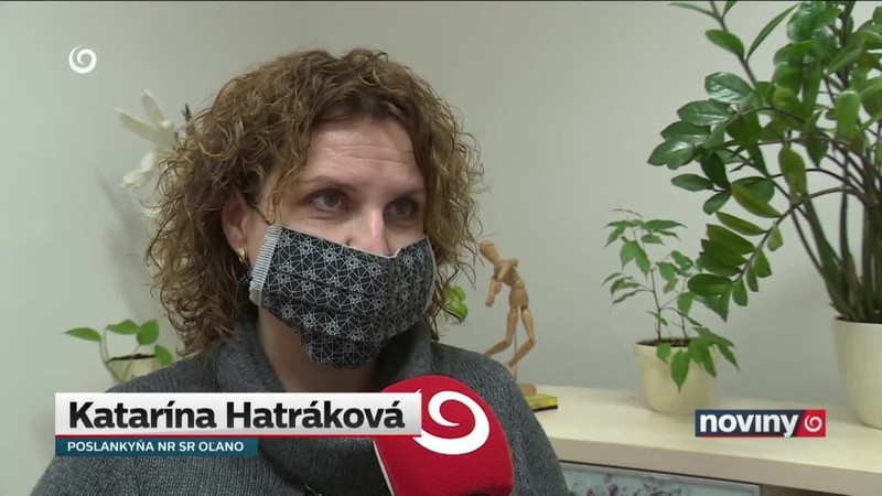 Hlasy chýbali od vlastných