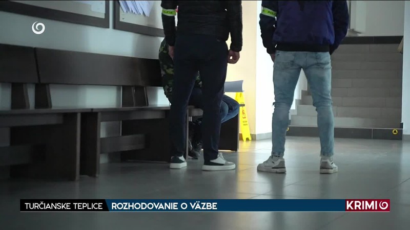 ROZHODOVANIE O VÄZBE