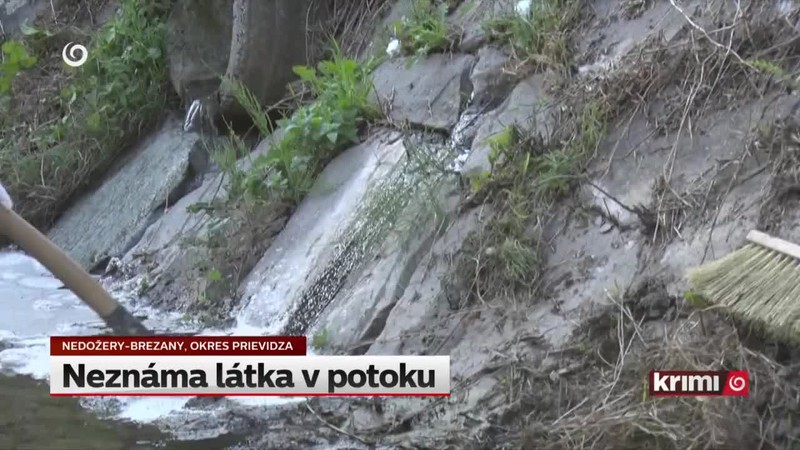 Neznáma látka v potoku