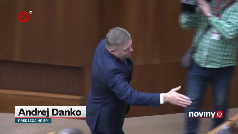 Ani prídavky, ani diaľničné známky