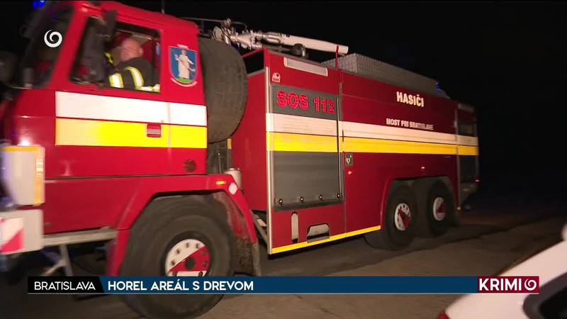 HOREL AREÁL S DREVOM