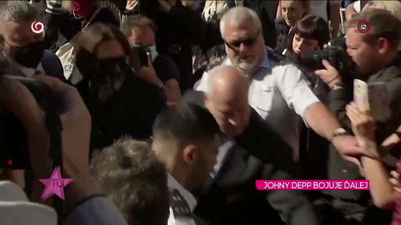 JOHNY DEPP BOJUJE ĎALEJ