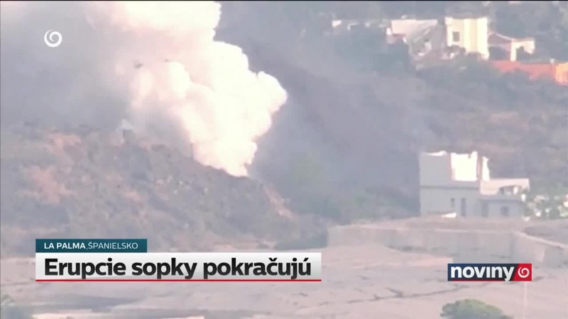 Erupcie sopky pokračujú