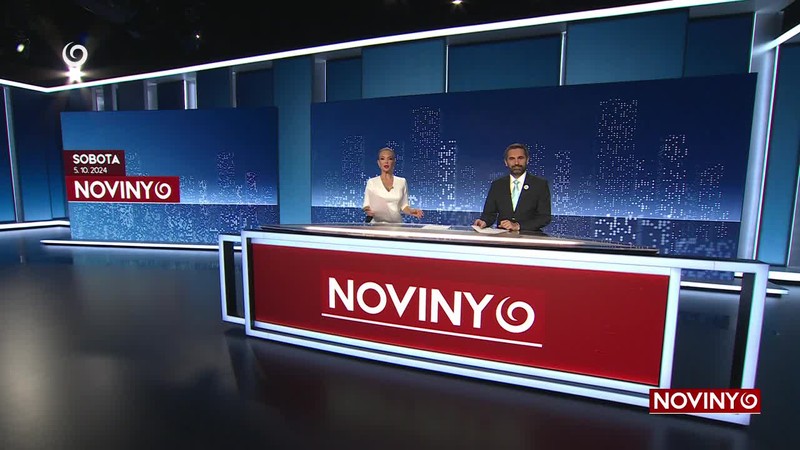 AUTOMOBIL POD MIKROSKOPOM