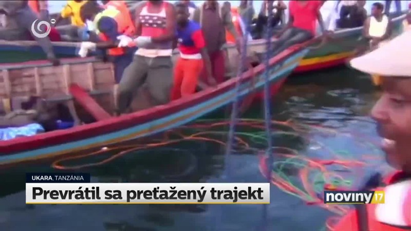 Prevrátil sa preťažený trajekt