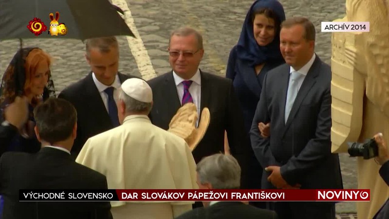 DAR SLOVÁKOV PÁPEŽOVI FRANTIŠKOVI