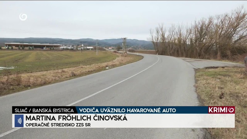 VODIČA UVÄZNILO HAVAROVANÉ AUTO