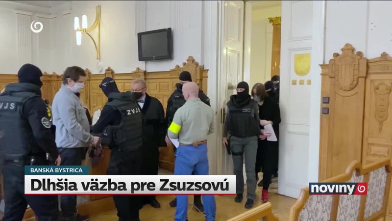 Dlhšia väzba pre Zsuzsovú