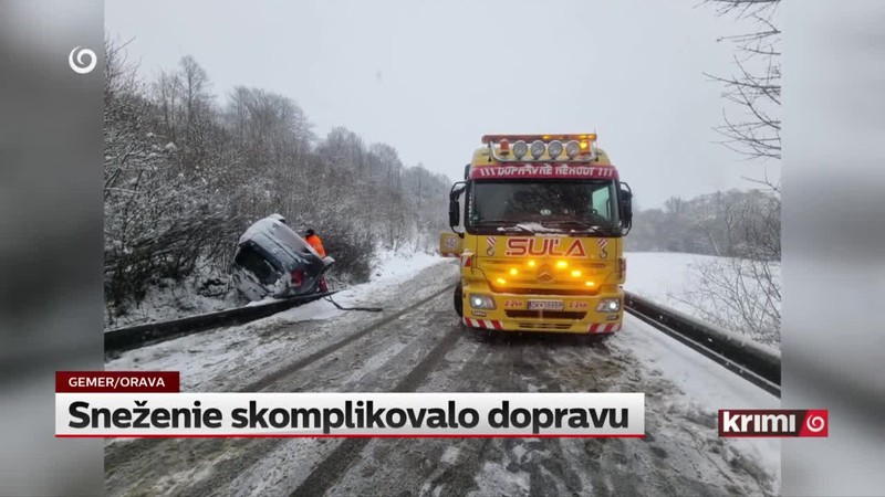 Sneženie skomplikovalo dopravu