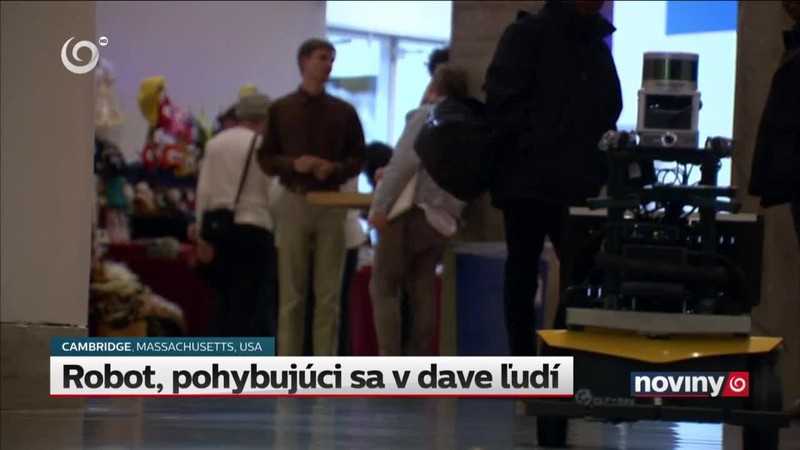 Robot, pohybujúci sa v dave ľudí
