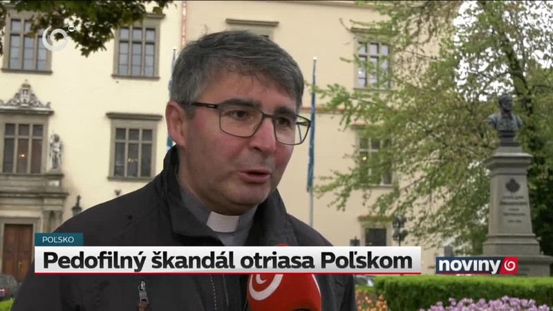 Pedofilný škandál otriasa Poľskom
