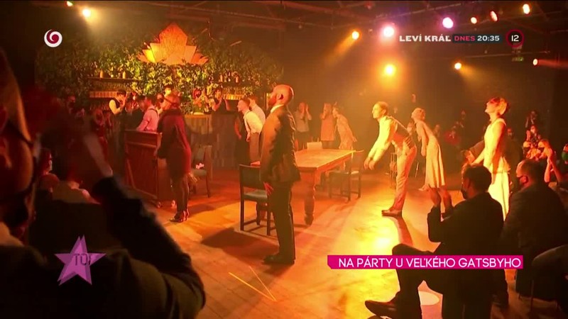 NA PÁRTY U VEĽKÉHO GATSBYHO