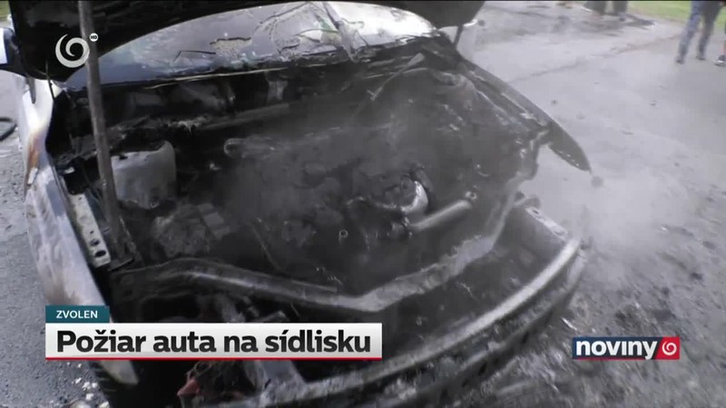 Požiar auta na sídlisku
