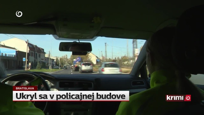 Ukryl sa v policajnej budove