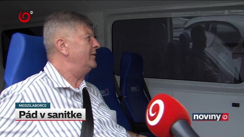 Pád v sanitke
