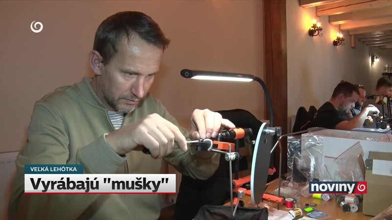 Vyrábajú "mušky"