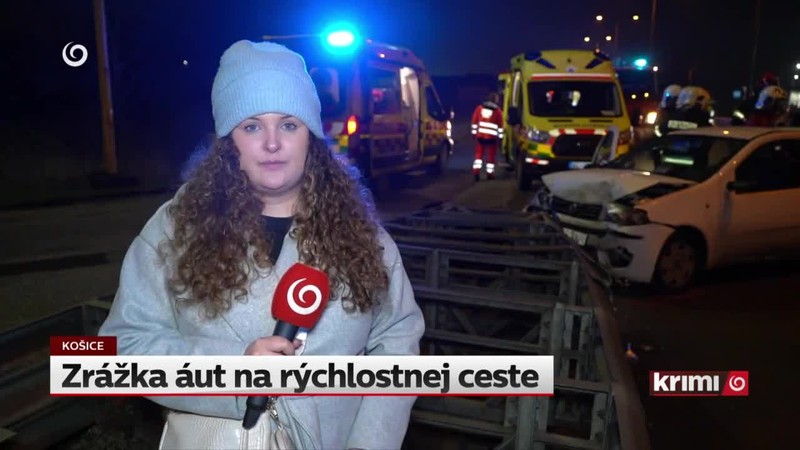 Zrážka áut na rýchlostnej ceste