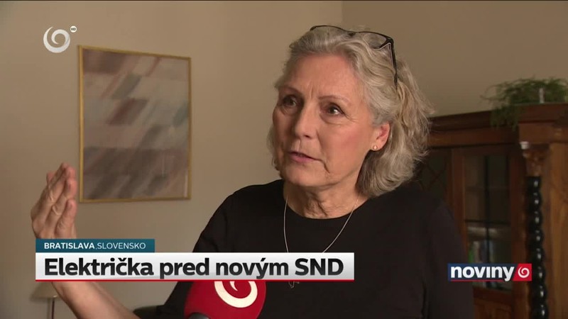 Električka pred novým SND