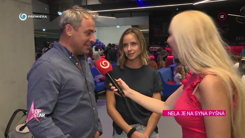 Nela je na syna pyšná