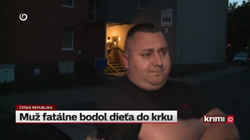 Muž fatálne bodol dieťa do krku