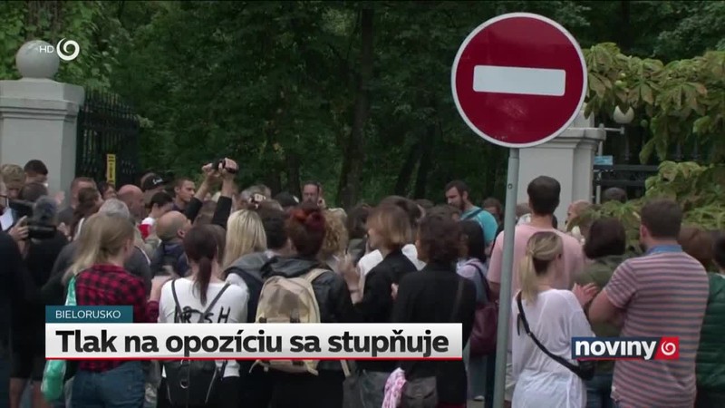 Tlak na opozíciu sa stupňuje