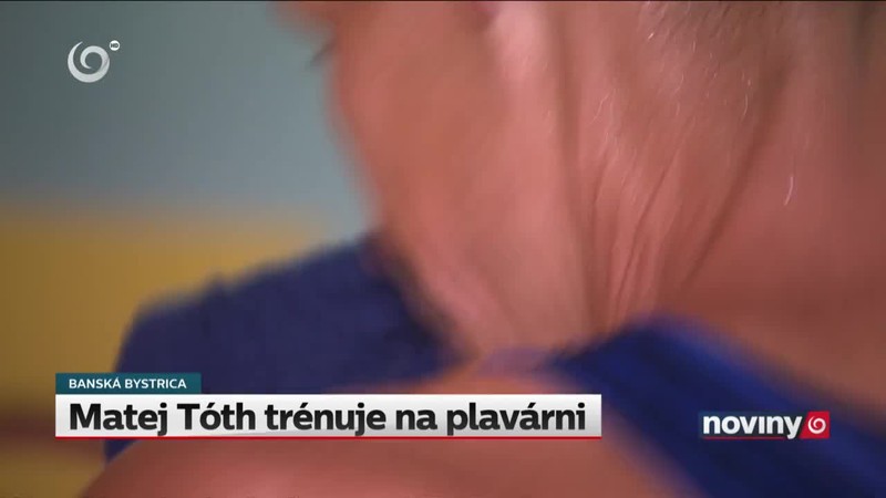 Matej Tóth trénuje na plavárni