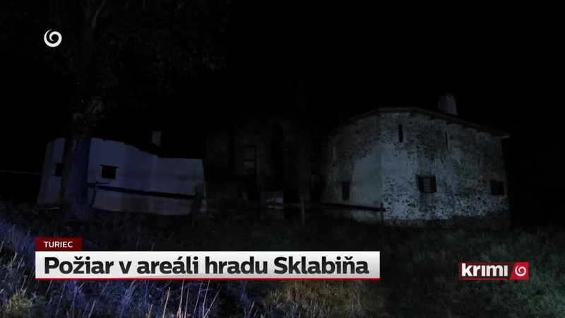 Požiar v areáli hradu Sklabiňa
