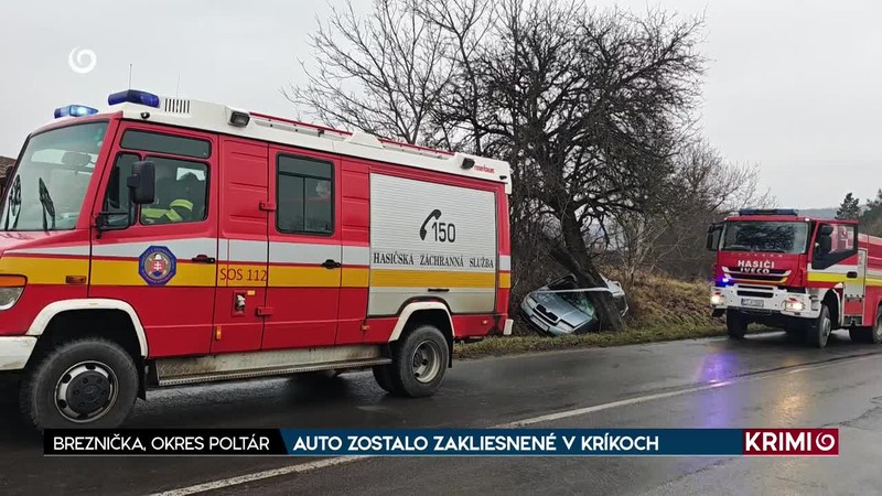 AUTO ZOSTALO ZAKLIESNENÉ V KRÍKOCH