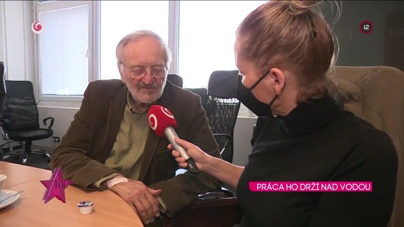 PRÁCA HO DRŽÍ NAD VODOU