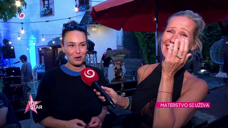 MATERSTVO SI UŽÍVA