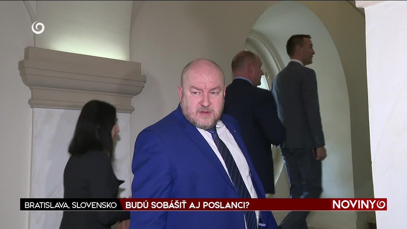 BUDÚ SOBÁŠIŤ AJ POSLANCI?