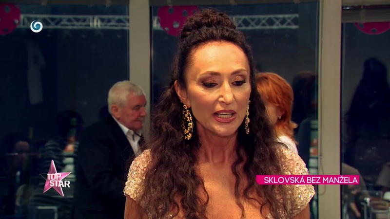 Sklovská bez manžela