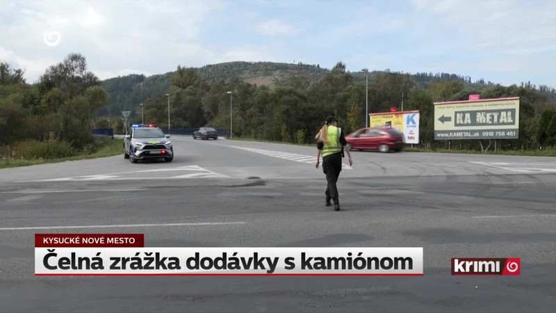 Čelná zrážka dodávky s kamiónom