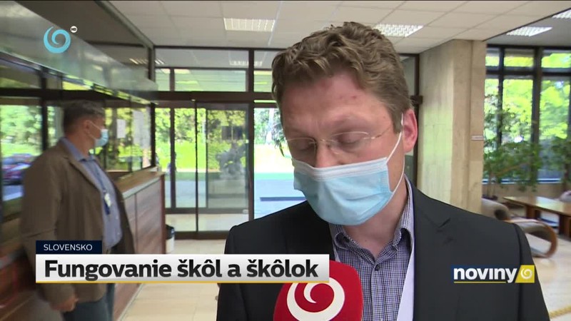 Fungovanie škôl a škôlok