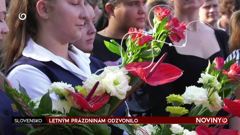 LETNÝM PRÁZDNINÁM ODZVONILO
