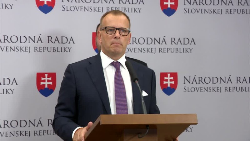 Fico, Danko a Bugár: Ukľudnili sme koaličnú hladinu