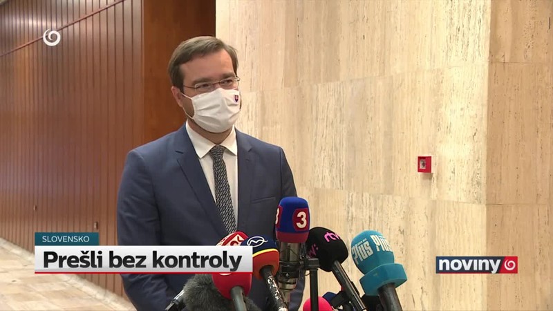 Prešli bez kontroly