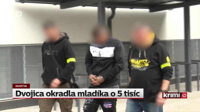 Dvojica okradla mladíka o 5 tisíc