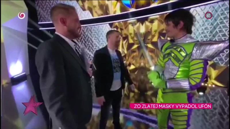 ZO ZLATEJ MASKY VYPADOL UFÓN