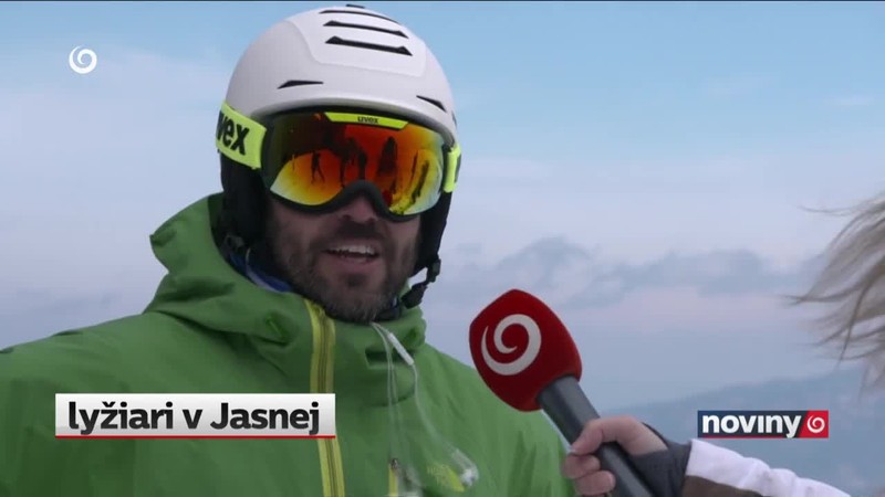 Spustili kabínkové lanovky