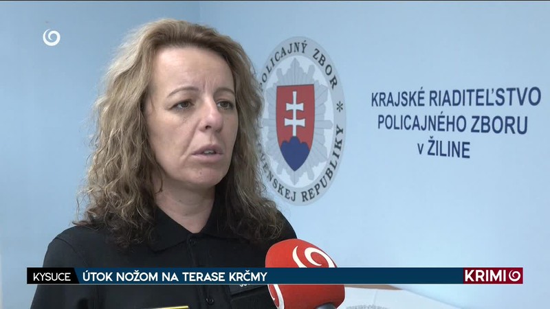 ÚTOK NOŽOM NA TERASE KRČMY